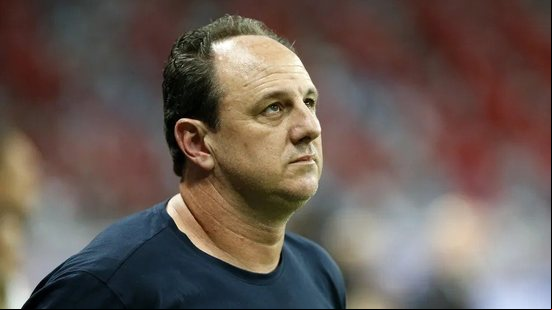 Imagem  Rogério Ceni lamenta derrota no Ba-Vi e banca rodízio de goleiros